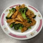 Best Chicken with Broccoli in Mineola, NY